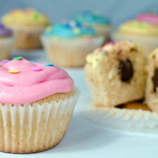Easter Surprise Cupcakes