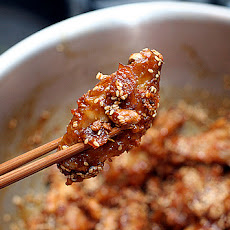 Korean Sweet and Spicy Chicken Wings