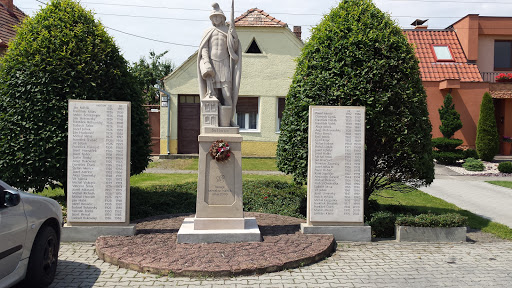 Pamätník Sv. Florian Šúrovce 