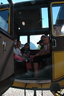 [DSC_81762.jpg]