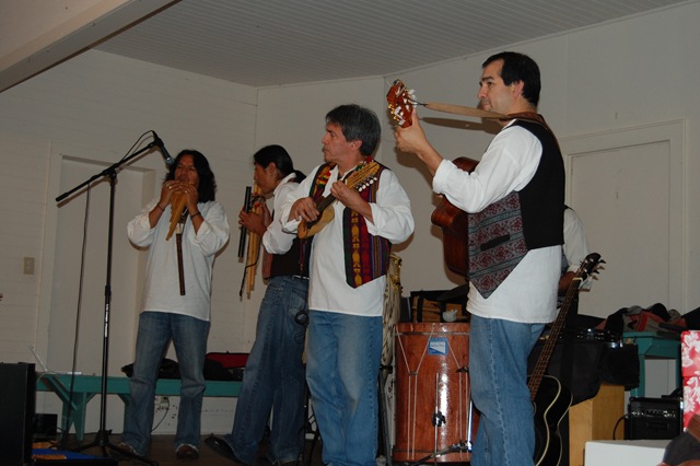 [HollyFernandosreception0023.jpg]