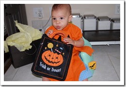 Halloween gift from Yaya 004