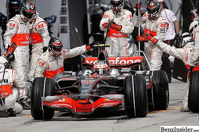 [GP_hamiltonf1_benzinsider.com.jpg]