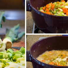 “Bunny-Approved Carrot Soup Recipe”