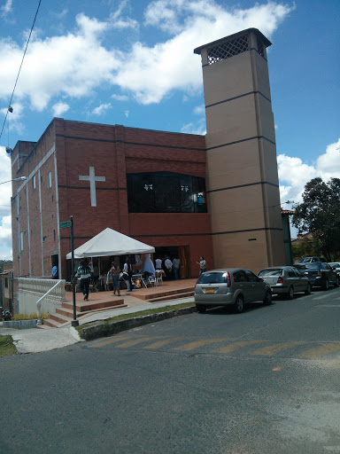 Iglesia La Alameda