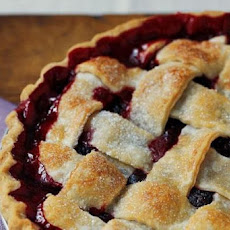 Blackberry and Blueberry Pie