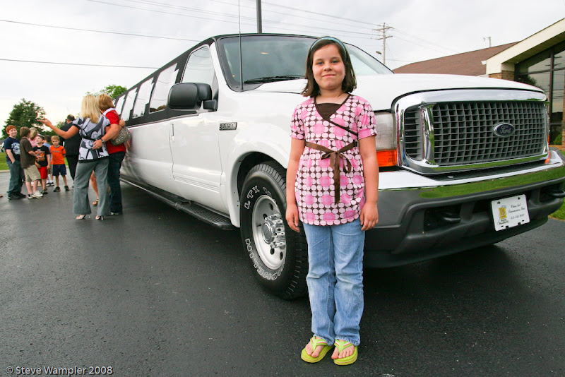 IMAGE: http://lh3.ggpht.com/stephen.wampler/SCpKsztFj6I/AAAAAAAAXIY/bAPs-toRZH0/s800/IMG_3174.jpg