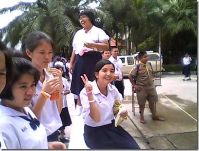 clip_image040