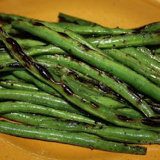 Grilled Green Beans With Gorgonzola Vinaigrette