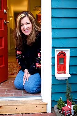 [red-shoes-250[5].jpg]