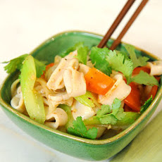Stir-Fried Squid with Celery and Red Pepper