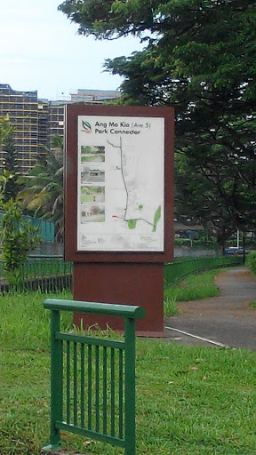 Ang Mo Kio Park Connector  Ave 5