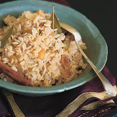 Cinnamon Basmati Rice with Golden Raisins