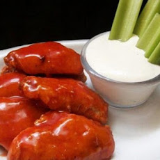 Chicken Wings... Hot Dawgie Style