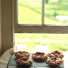 Individual Rhubarb and Raspberry Tartlets