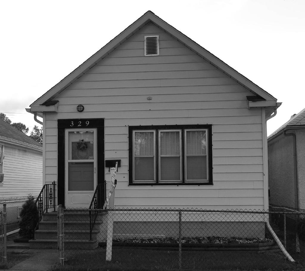 [HOUSE[2].jpg]