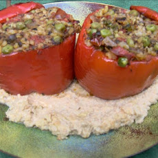 Stuffed Bell Peppers With a Savoury Cashew Sauce