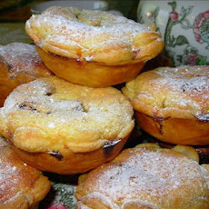 Maids of Honour - Old English Tudor Cheesecakes