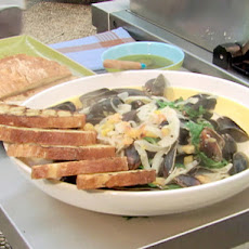Steamed Mussels with Fennel and Ouzo