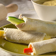 Kids' Turkey Roll-Ups