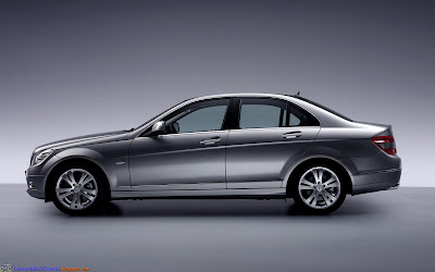 Baixar papel de parede em 1680x1050 Mercedes-Benz Classe C