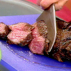 Chili-Rubbed Sirloin Steak with Seasoned Shoestring Fries