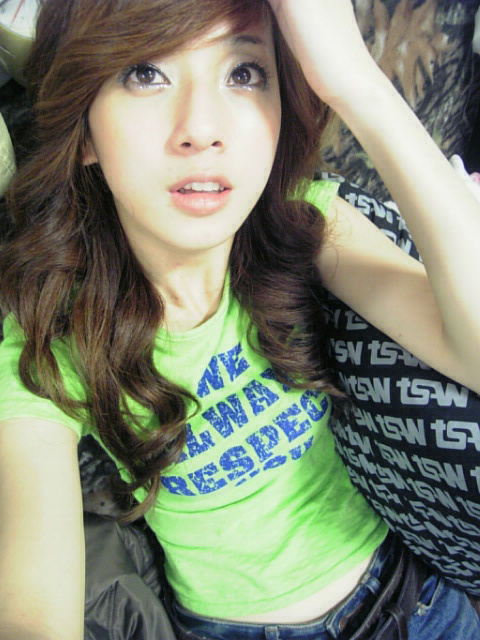 Chinese cute network girl 20070608_68bc3879bb606eb72adeJKaYowavXwac.jpg
