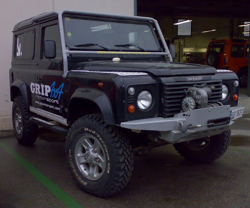 [Image: LR%2022082008223.jpg]