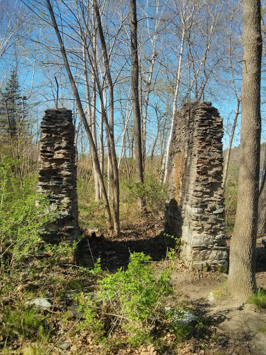 Mill island Pilar remnants