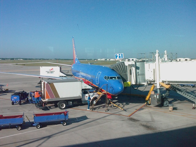 [Becca flight 032[6].jpg]