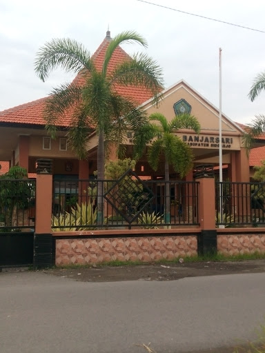 Gedung Balai Desa Banjarsari