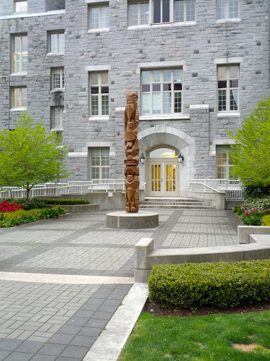 Totem Pole at Vancouver School of Theology 