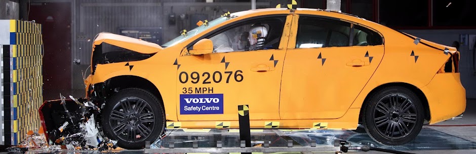 Volvo crash test