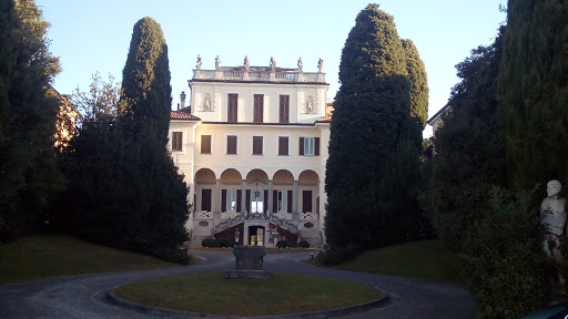 Villa Di Verderio Superiore