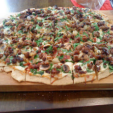 Turkey Alfredo Pizza