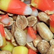 Halloween Party Treat (Candy Corn and Peanut Mix)