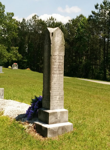 Nellie McDowel Memorial Tomb 