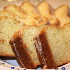 Magnolia Bakery Lemon Vanilla Bundt Cake