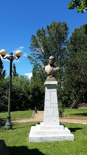 Busto De Arturo Prat Chacon