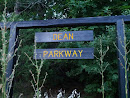 Dean Parkway