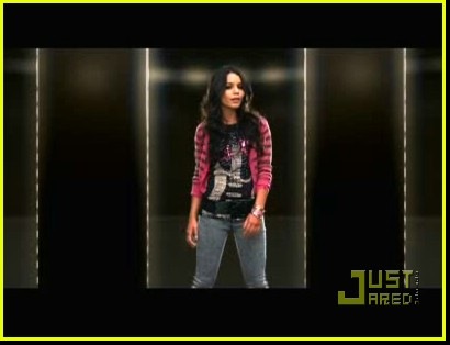 vanessa-hudgens-sears-04