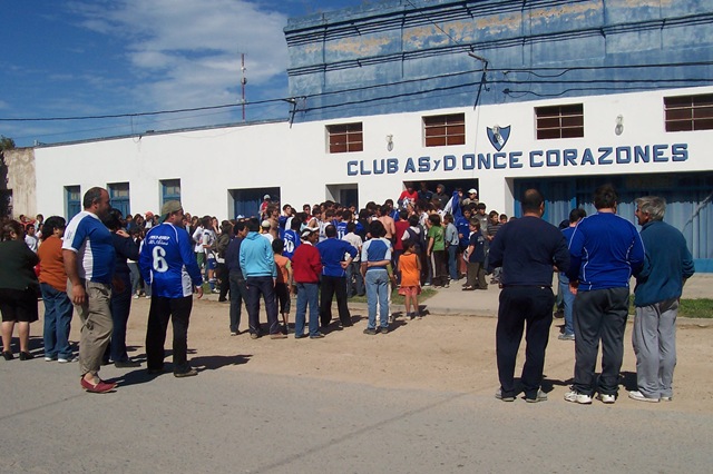 [Once Campeon 3ra 044[2].jpg]