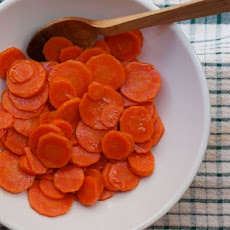 Glazed Carrots with Cayenne