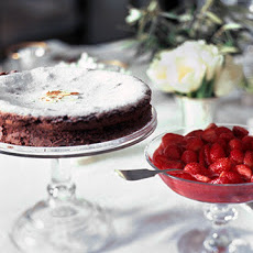 Helen Nash's Chocolate Almond Cake