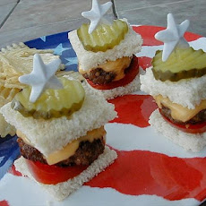 Grilled Baby Cheeseburgers