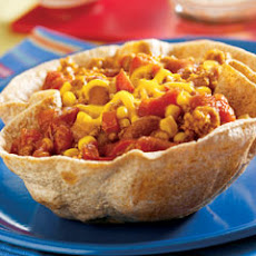Chili In Tortilla Bowls