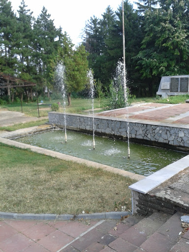3 Fountains