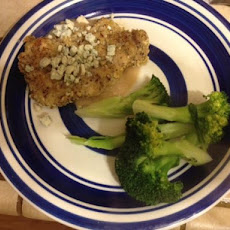 Hazelnut Chicken With Pear Sauce & Blue Cheese