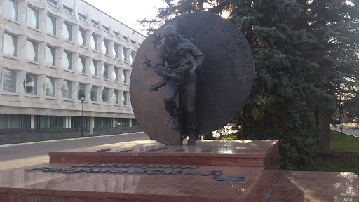 Памятник Дмитрию Разумовскому