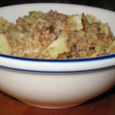 Kasha Varnishkes - Jewish Buckwheat Groats With Noodles